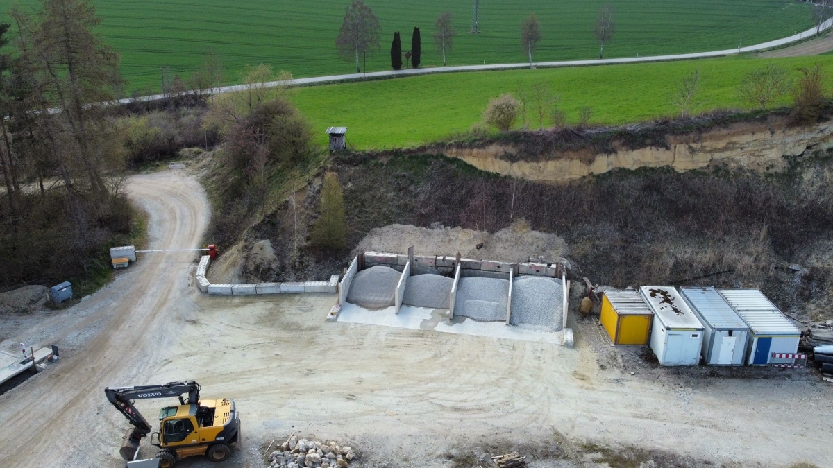 Beispielbild für Materiallieferung: Bild von Oben einer unserer Materialsammelstellen.
